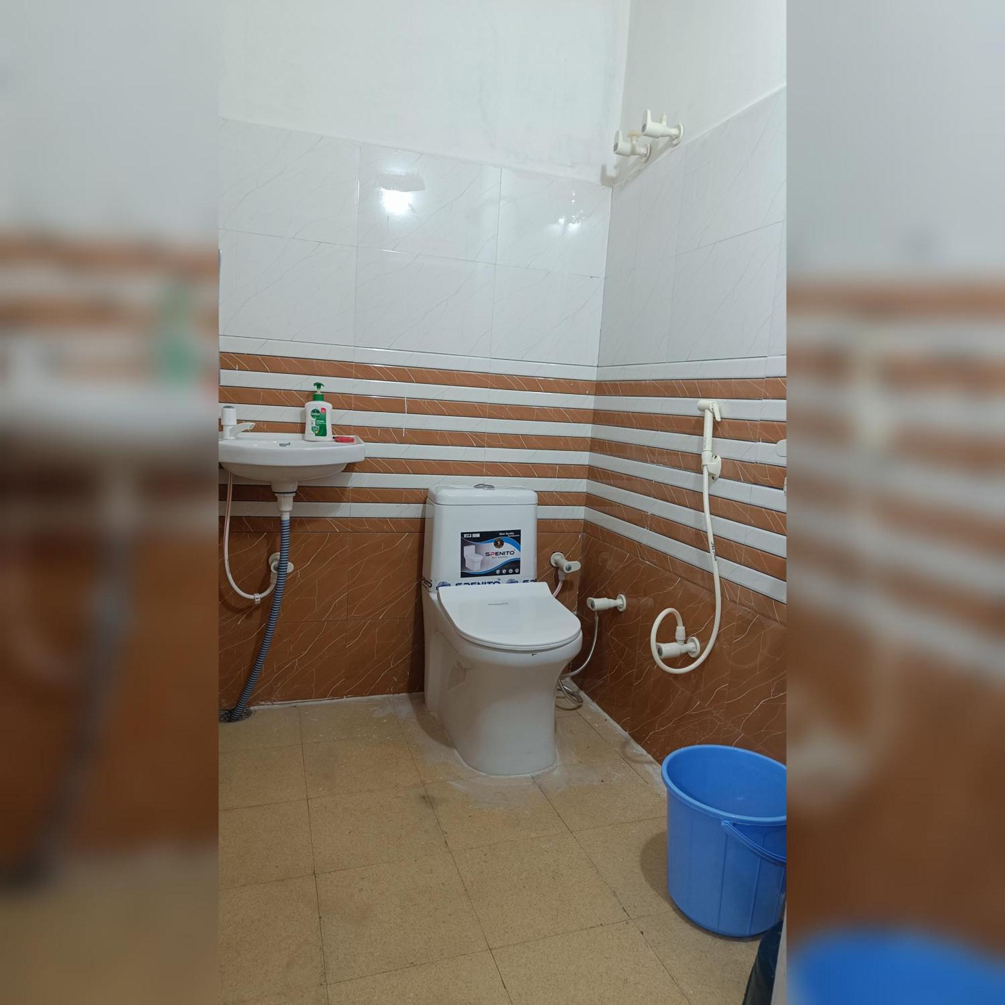 Keshav Narayan Home Stay Matura Exterior foto